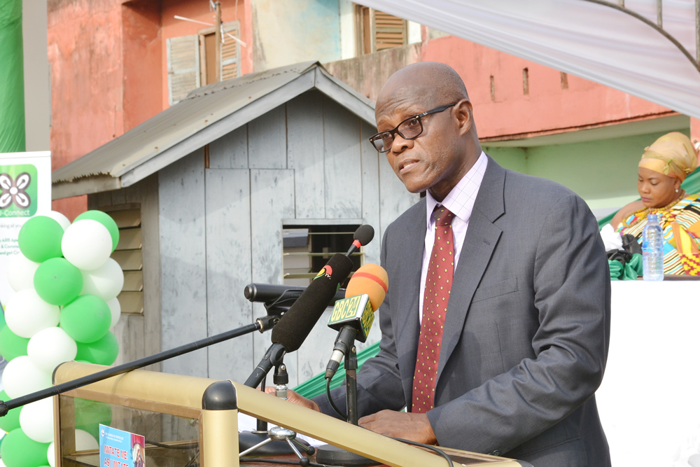 Mr Kofi Amoa - Awuah, Head, OFSID, Bank of Ghana addressing participants at the launch